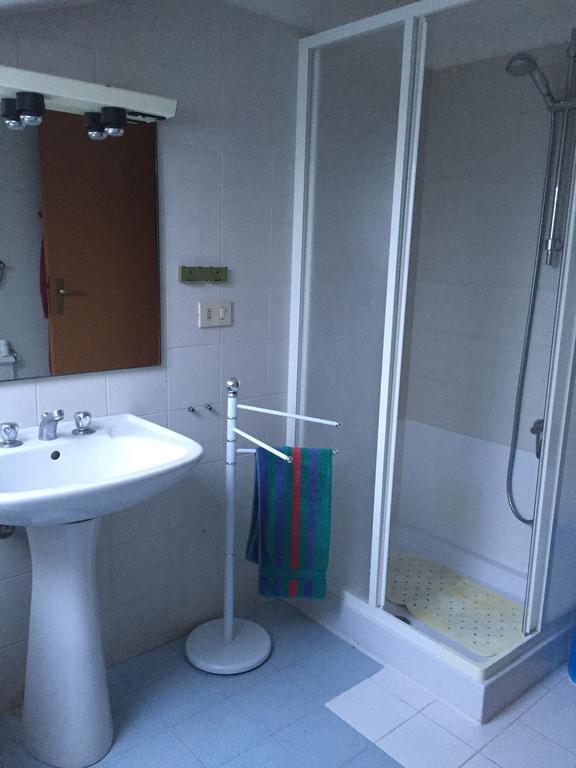 Ferienwohnung Mansarda Mare Altidona Zimmer foto