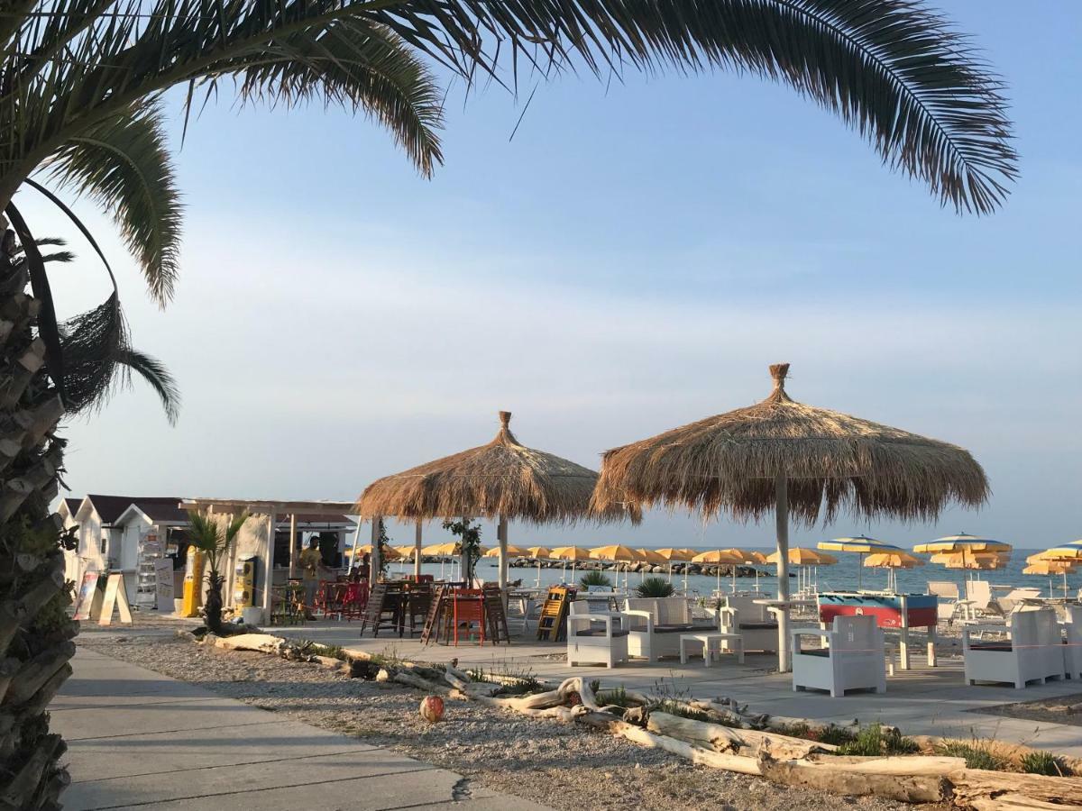 Ferienwohnung Mansarda Mare Altidona Exterior foto